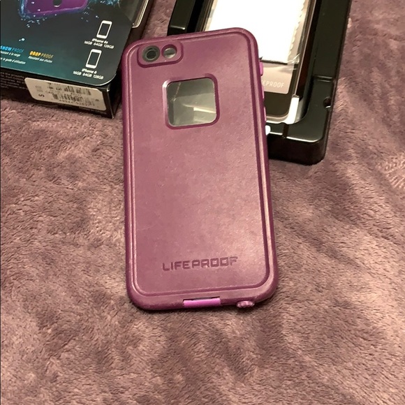 Phone case - Picture 2 of 4